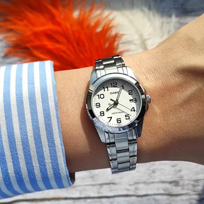 Montre Femme Casio - LTP-1215A-7B2DF - Bracelet en Acier inoxydable - Affichage analogique - Résistant à l'eau