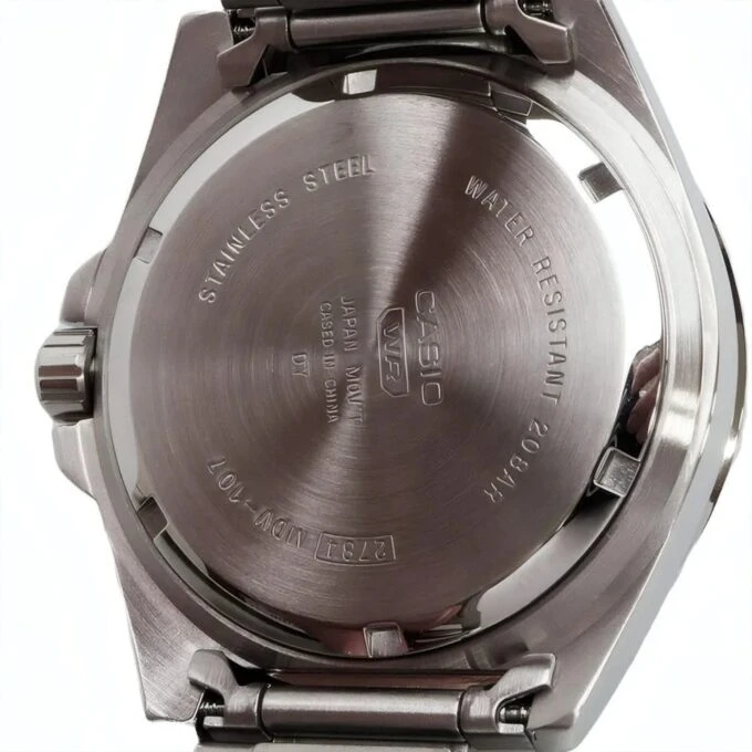 Montre Classique Homme Casio MDV-107D-3A2VDF - Acier Inoxydable, Quartz, Étanche 200m, Bracelet Métal - Argenté - Référence MDV-107D-3A2VDF