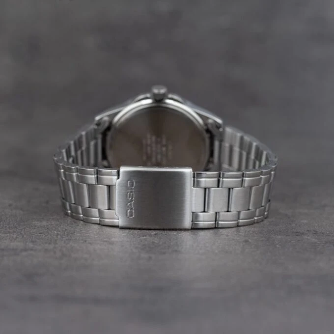 Montre Homme Casio MTP-1215A-2ADF – Acier inoxydable, Dateur, Affichage analogique, Résistante à l’eau – Bleu – Montre Classique