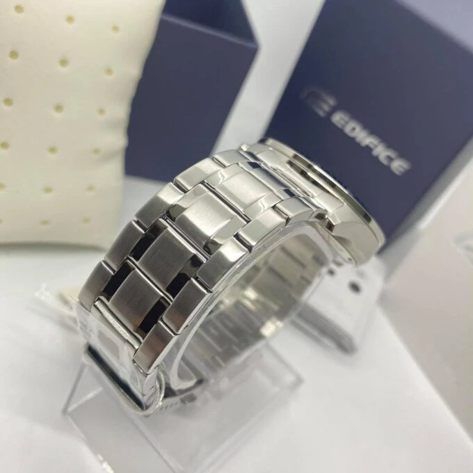 Montre Casio EFV-540D-1A2VUDF - Homme - Chronographe, Design Classique, Bracelet Acier Inoxydable - Argenté/Blue - Référence EFV-540D-1A2VUDF