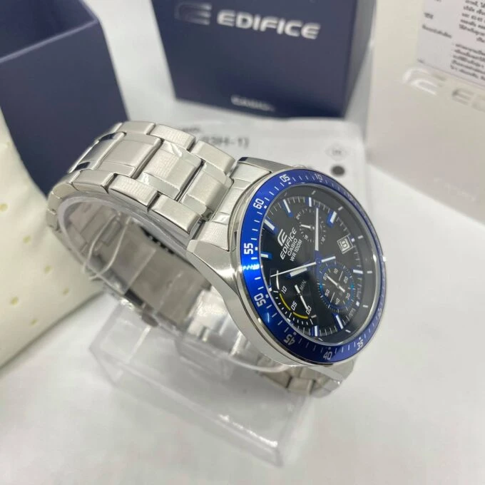 montre casio efv 540d 1a2vudf homme chronographe, design classique, bracelet acier inoxydable argenté/blue référence efv 540d 1a2vudf