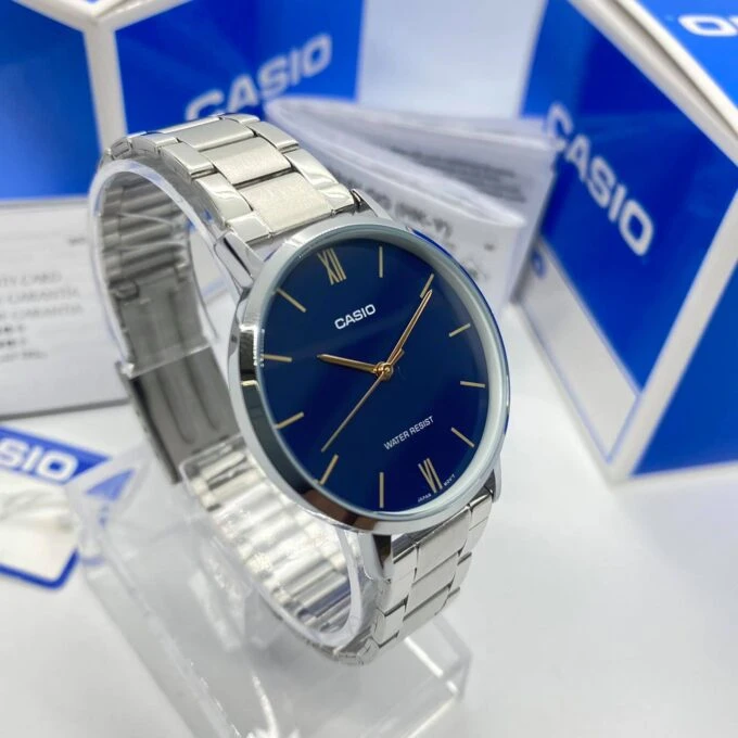 Montre CASIO Femme -LTP-VT01D-2BUDF - Bracelet Gris En Acier Inoxydable - Résistante à l'eau - 12 Mois De Garantie