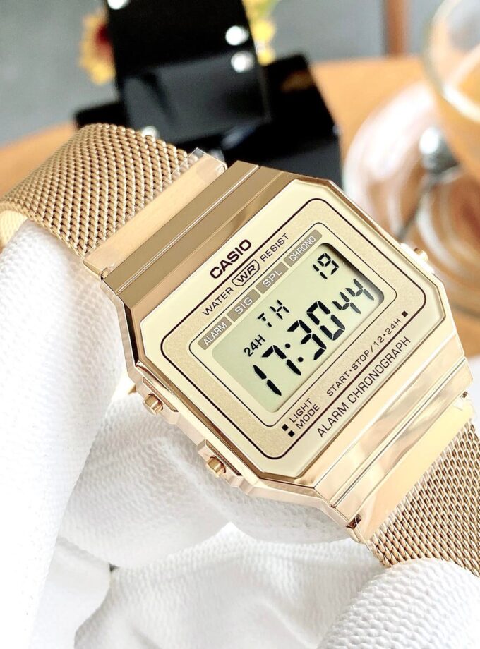 Montre Unisexe Casio – A700WMG-9ADF – Quartz, LED, Chronomètre, Alarme, Résistante à l’eau – Bracelet acier inoxydable – Or – Référence A700WMG-9ADF