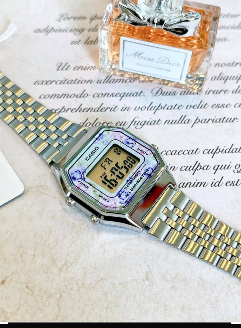 montre casio femme bracelet gris en acier inoxydable cadran gris résistante à l'eau 12 mois de garantie la680wa 2cdf