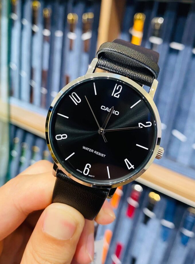 Montre CASIO Homme - MTP-VT01L-1B2UDF - Bracelet Noir En Cuir Véritable - Résistante à l'eau - 12 Mois De Garantie