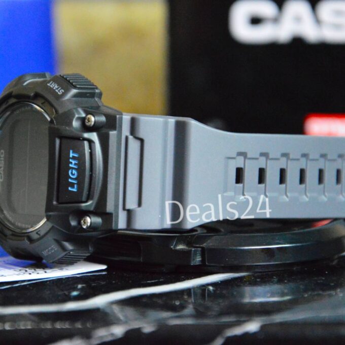 Montre Homme - Casio - Digital, Alarme Vibration, Étanche 100M, LED, Longue Autonomie - Résine - Noir - W-736H-8BVDF