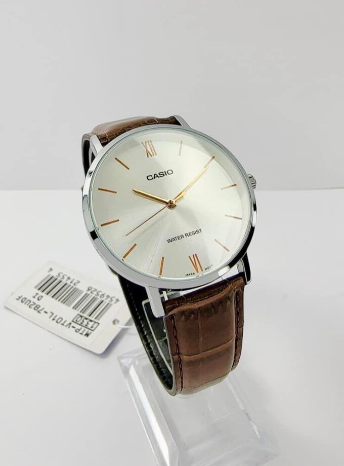 Montre Homme Casio MTP-VT01L-7B2UDF - Analogique, Résistante à leau, Bracelet Cuir Marron, Boîtier 46mm, Autonomie 3 ans