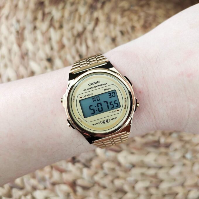 Casio Montre Homme A171WEG-9ADF - Bracelet en Acier Inoxydable - Or