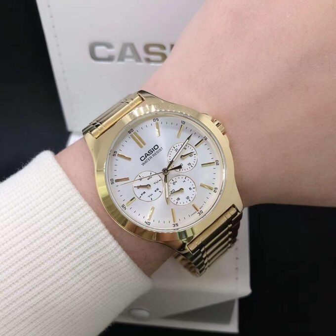 Montre CASIO Homme - Bracelet DoRée En Acier Inoxydable - Cadran Blanc - 12 Mois De Garantie - MTP-V300G-7AUDF