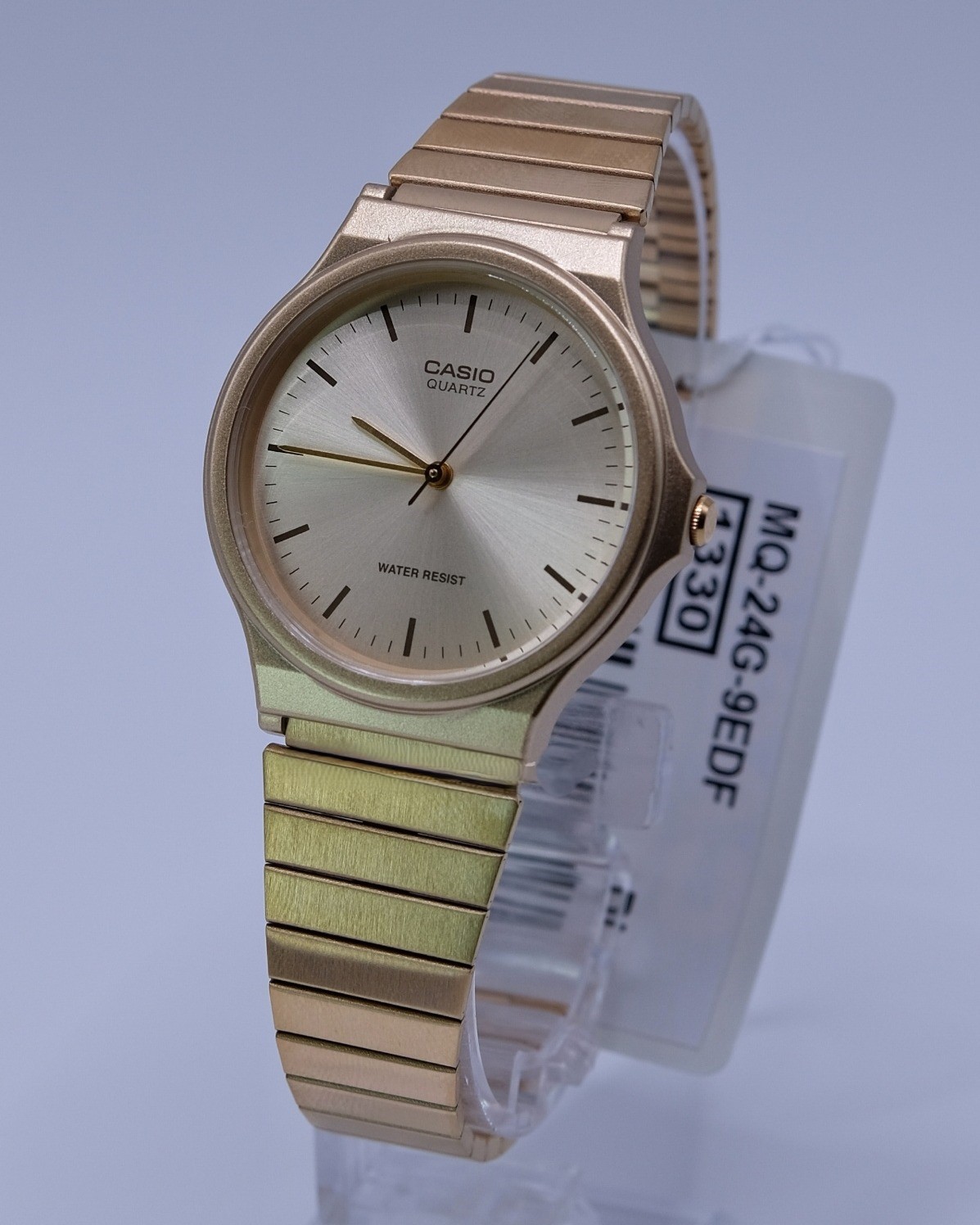 montre-casio-unisexe-mq-24g-9edf-bracelet-doree-en-resine-resistante-a-leau-12-mois-de-garantie-mq-24g-9edf