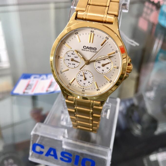 Montre CASIO Femme - Bracelet DoRée En Acier Inoxydable - Cadran Blanc - 12 Mois De Garantie - LTP-V300G-7AUDF