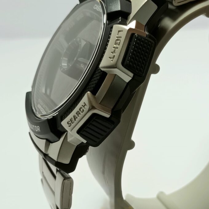 Montre Homme Casio - AE-1100WD-1AVDF - Bracelet en Acier Inoxydable - Affichage Numérique - Résistant à l'eau