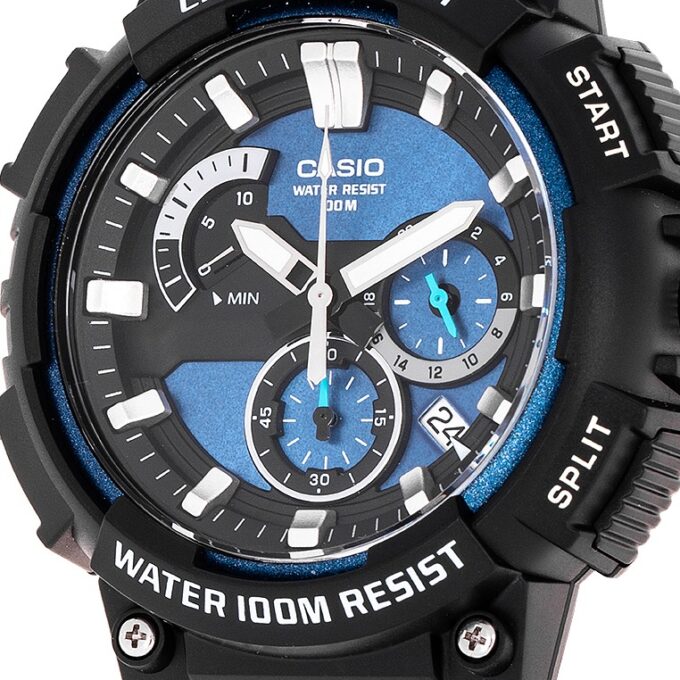 Montre Homme Casio - Chronographe Sport, Chronomètre 1s, Affichage Date, Précision ±20s/mois - Résine Noire et Bleue - MCW-200H-2AVDF