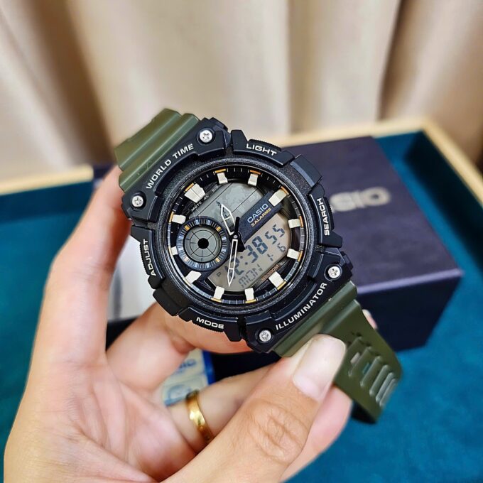 Montre CASIO Jeunesse - AEQ-200W-3AVDF - Bracelet Vert En Resine - Résistante à l'eau - 12 Mois De Garantie