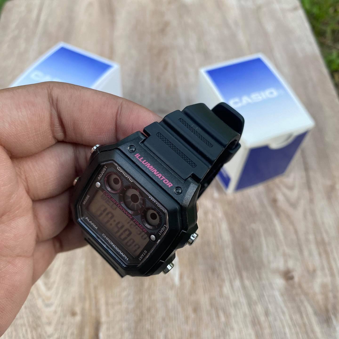 montre-homme-casio-ae-1300wh-1a2vdf-ae-1300wh-1a2vdf