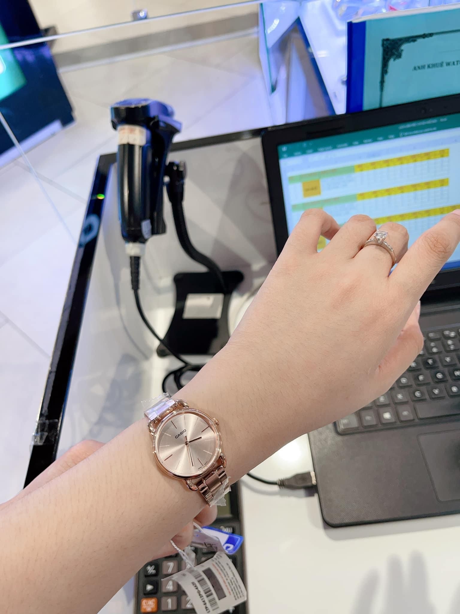 montre-femme-casio-ltp-e412pg-4adf-bracelet-en-acier-inoxydable-dore-resistant-a-leau-ltp-e412pg-4adf