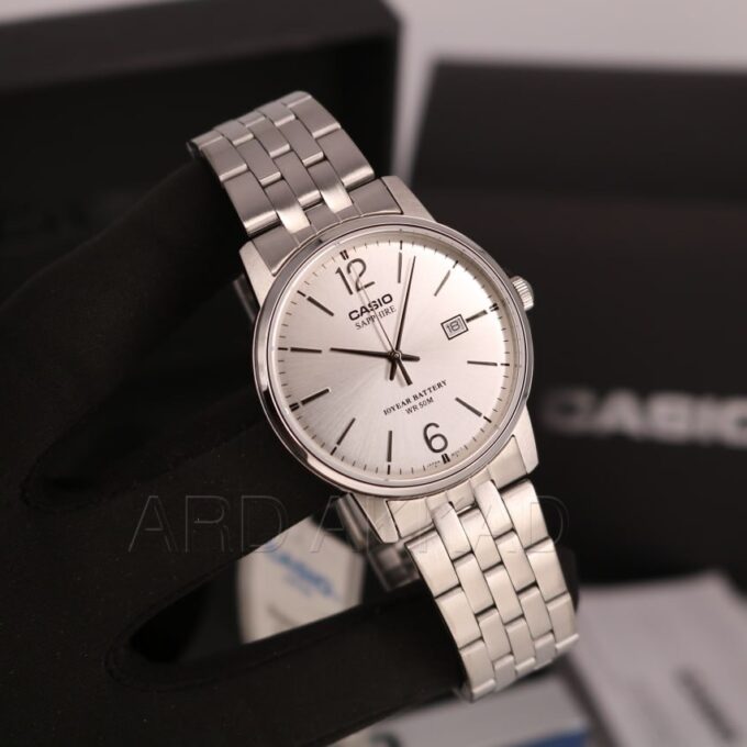 Montre Hommes Casio - MTS-110D-7AVDF- Bracelet en Acier Inoxydable - Dateur - Affichage analogique - Résistant à l'eau - Verre Saphir