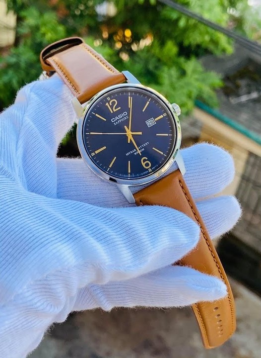 montre-casio-homme-mts-110l-2avdf-verre-sapphire-bracelet-marron-en-cuir-veritable-resistante-a-leau-12-mois-de-garantie-mts-110l-2avdf