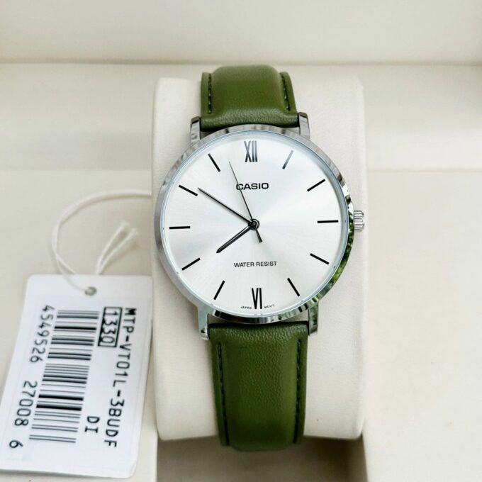 Montre CASIO Homme - MTP-VT01L-3BUDF - Bracelet Vert En Cuir Véritable - Cadran Gris - Résistante à l'eau - 12 Mois De Garantie
