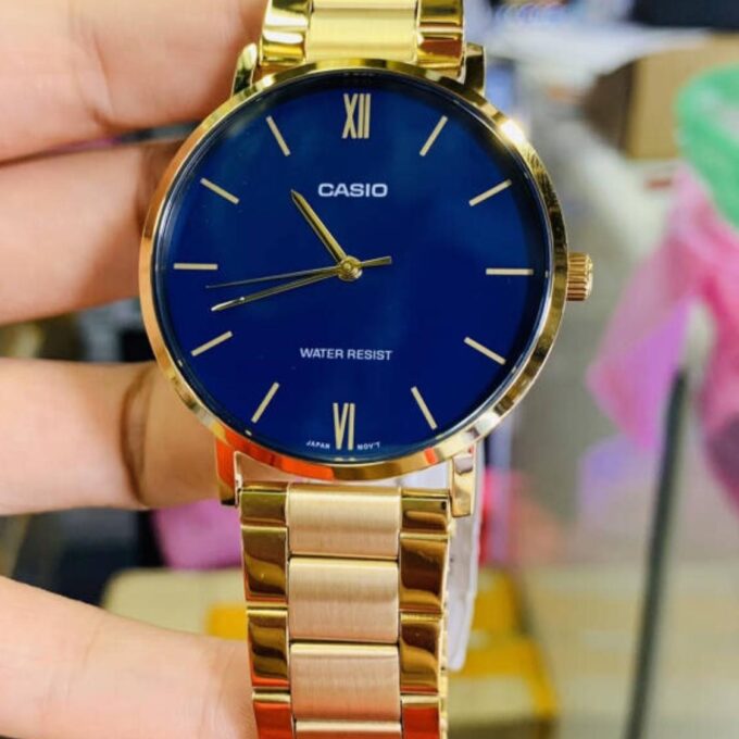 Montre CASIO Homme - MTP-VT01G-2BUDF - Bracelet Dorée En Acier Inoxydable - Résistante à l'eau - 12 Mois De Garantie