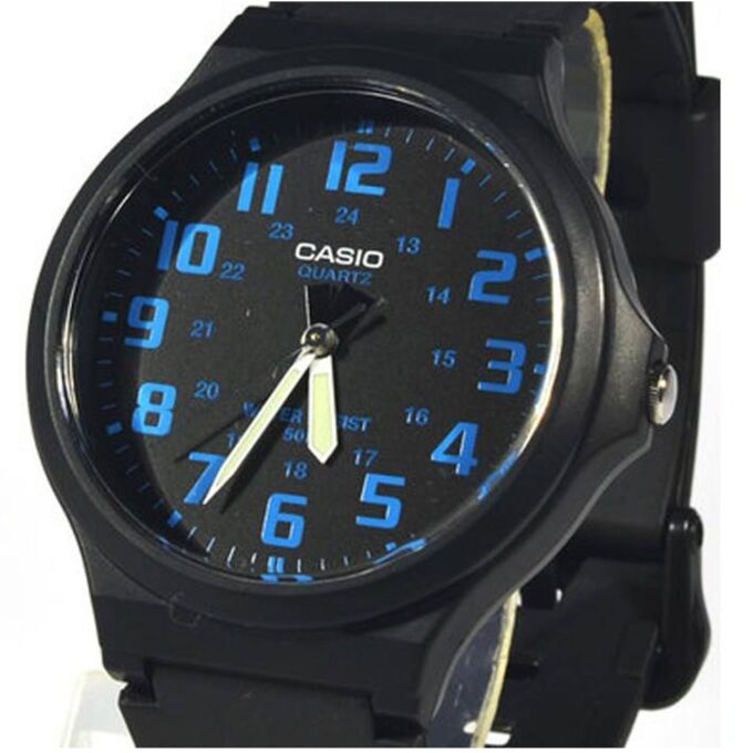Montre Homme CASIO MW-240-2BVDF - Bracelet en résine noir - Résistant à l'eau