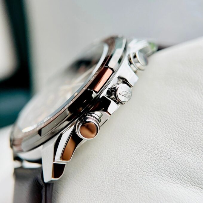 Montre CASIO Homme - EFR-539L-5AVUDF - Bracelet Marron En Cuir Véritable - Cadran Marron - 12 Mois De Garantie