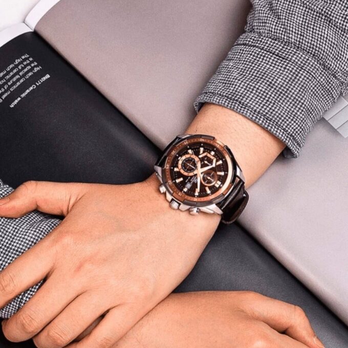 Montre CASIO Homme - EFR-539L-5AVUDF - Bracelet Marron En Cuir Véritable - Cadran Marron - 12 Mois De Garantie