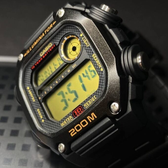 Montre CASIO Homme - DW-291H-9AVDF - Bracelet Noir En Résine - Résistante à l'eau - 12 Mois De Garantie