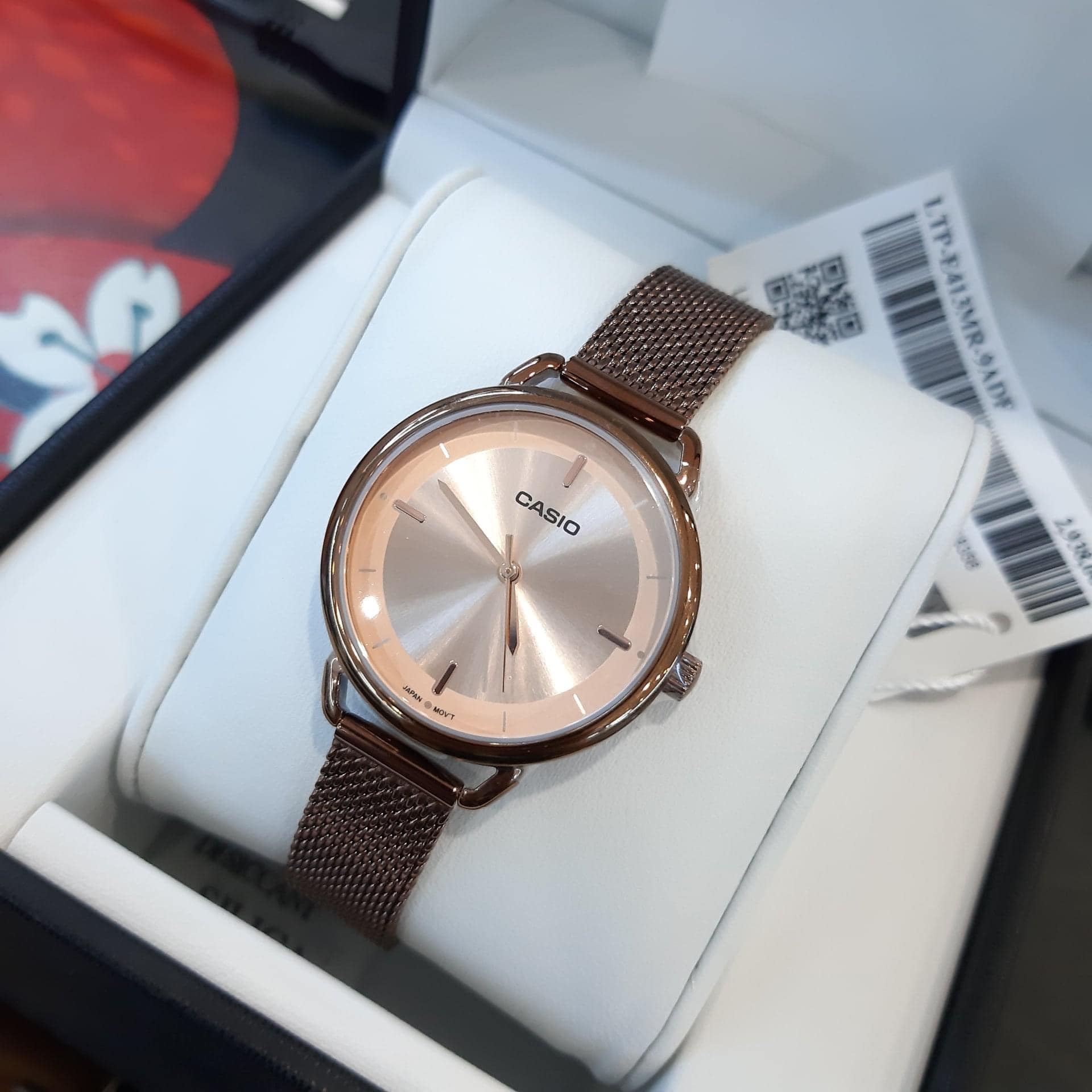 montre-femme-casio-ltp-e413mr-9adf-bracelet-en-acier-inoxydable-dore-resistant-a-leau-ltp-e413mr-9adf