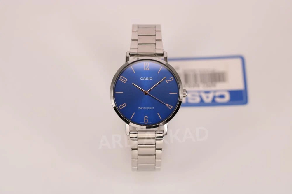 montre-casio-femme-ltp-vt01d-2b2udf-bracelet-gris-en-acier-inoxydable-resistante-a-leau-12-mois-de-garantie-ltp-vt01d-2b2udf