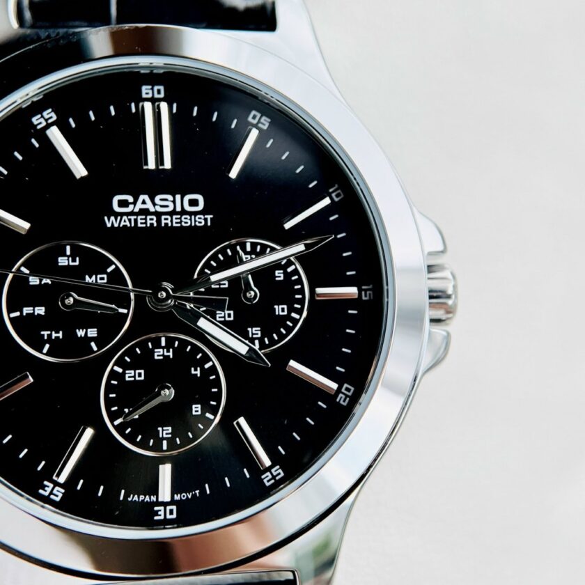 montre homme casio mtp v300l 1audf bracelet en cuir noir résistant à l'eau