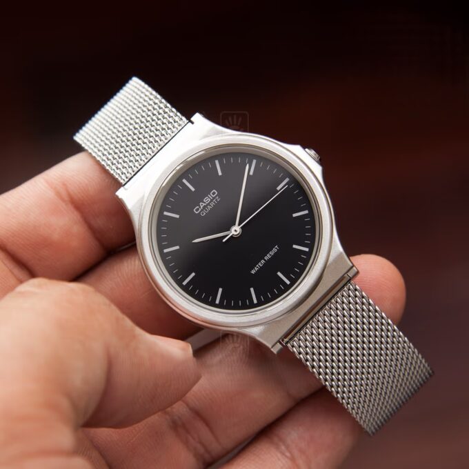 montre-casio-homme-mq-24m-1edf-bracelet-gris-en-acier-inoxydable-resistante-a-leau-12-mois-de-garantie-mq-24m-1edf