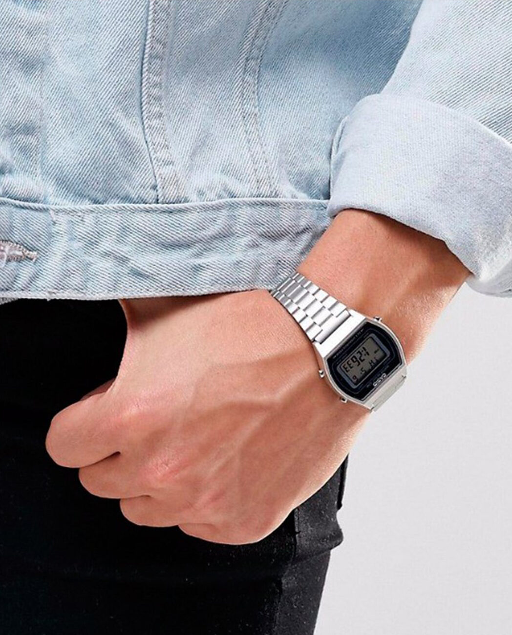 aiwatch_B640WD-1AVDF - Montre Casio Vintage Jeunesse - B640WD-1AVDF - Bracelet Gris En Acier Inoxydable - Résistante à l'eau - 12 Mois De Garantie