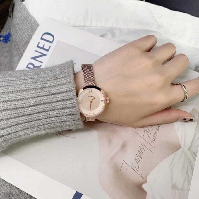 Montre Femme Casio Collection - Bracelet Acier inoxydable - LTP-E154MPG-4ADF