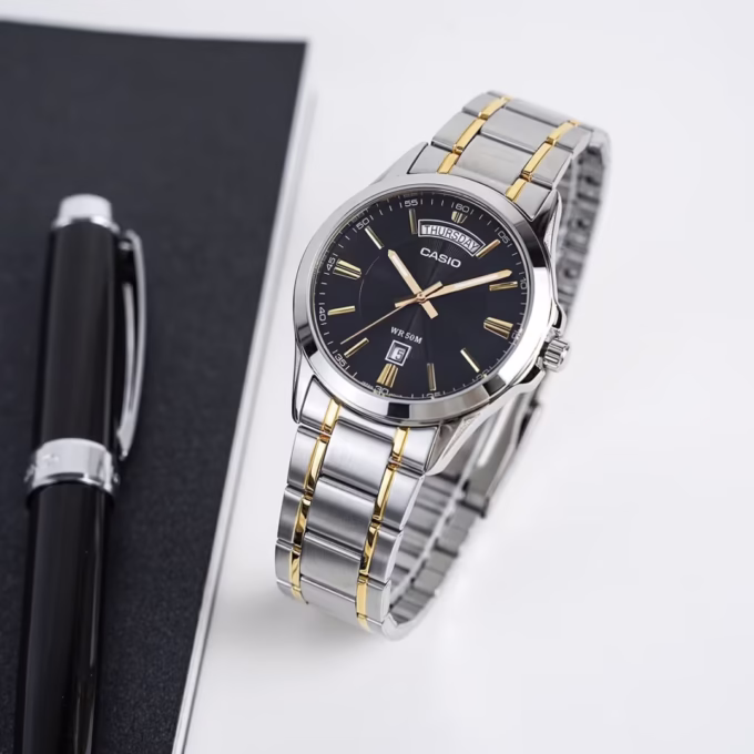 Montre CASIO Homme - Bracelet Gris En Acier Inoxydable - Résistante à l'eau - 12 Mois De Garantie - MTP-1381G-1AVDF