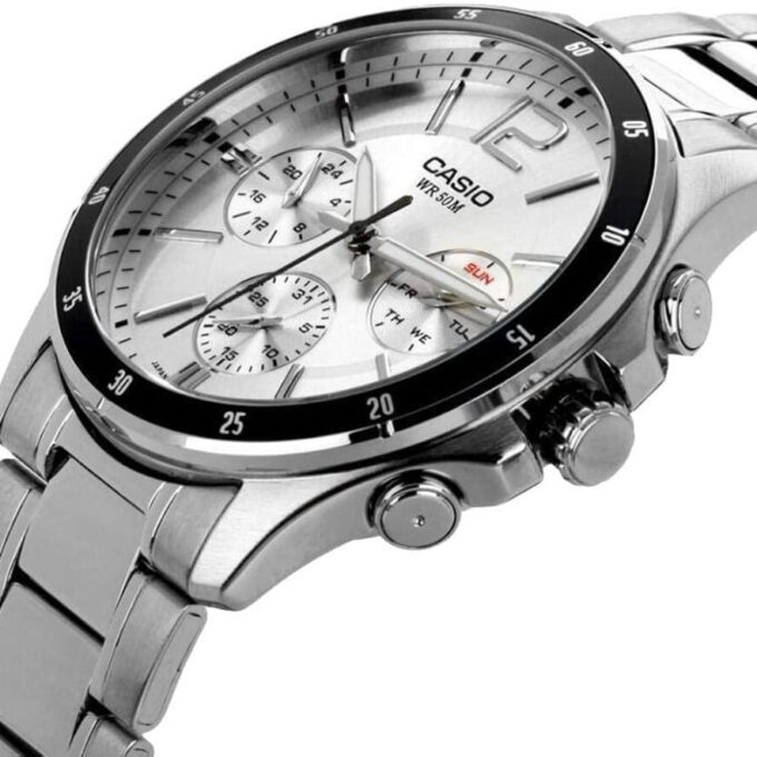 Montre CASIO Homme - Bracelet Gris En Acier Inoxydable - Cadran Blanc - 12 Mois De Garantie - MTP-1374D-7AVDF