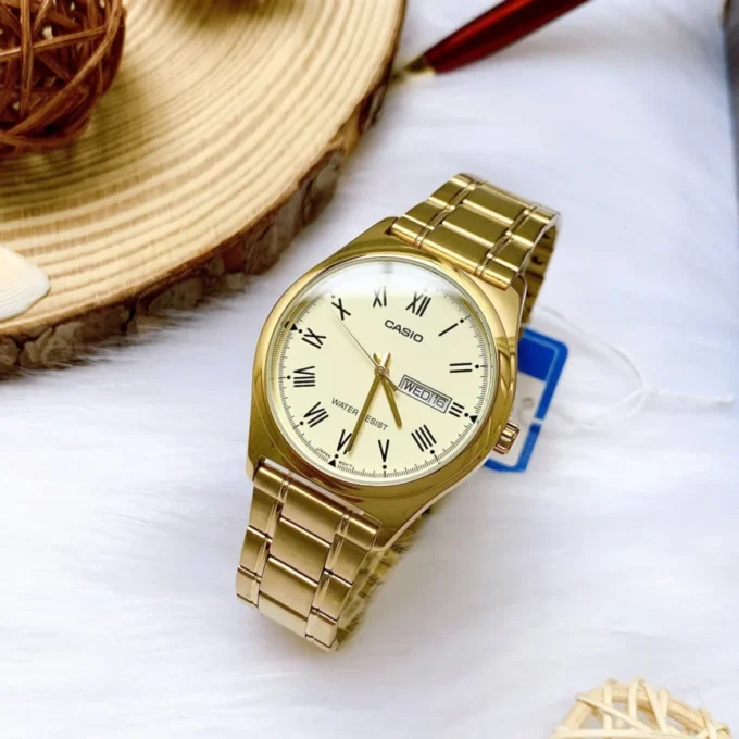 Montre CASIO Homme - Bracelet DoRée En Acier Inoxydable -Résistante à l'eau - 12 Mois De Garantie - MTP-V006G-9BUDF