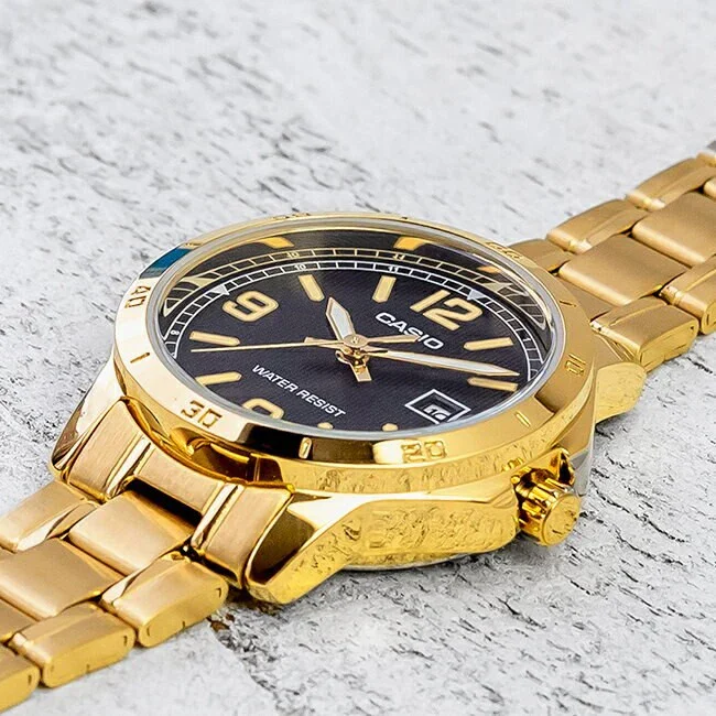 Montre CASIO Homme - Bracelet Dorée En Acier Inoxydable - Résistante à l'eau - 12 Mois De Garantie - MTP-V004G-1BUDF