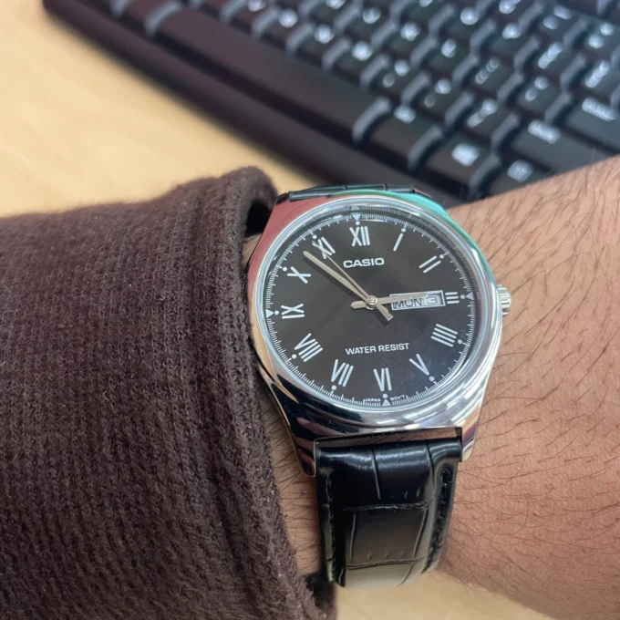 Casio Montre Homme MTP-V006L-1BUDF - Bracelet en Cuir - Noir