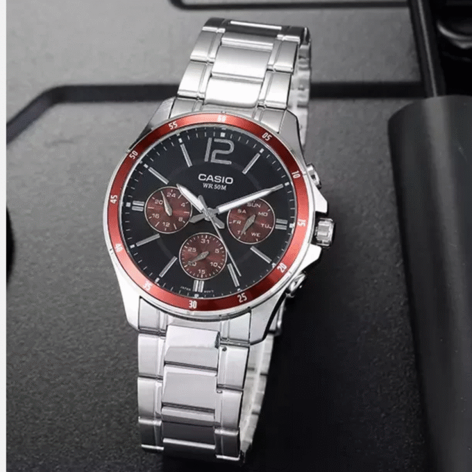 Montre CASIO Homme - MTP-1374D-5AVDF - Bracelet Gris En Acier Inoxydable - Résistante à l'eau - 12 Mois De Garantie