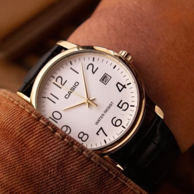 Montre Homme Casio Collection - MTP-V002GL-7B2UDF - Bracelet En Cuir noir - Affichage analogique - Résistant à l'eau