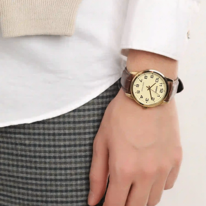 Montre Homme Casio - MTP-V001GL-9BUDF - Bracelet en Cuir Marron - Affichage analogique - Garantie 1 an