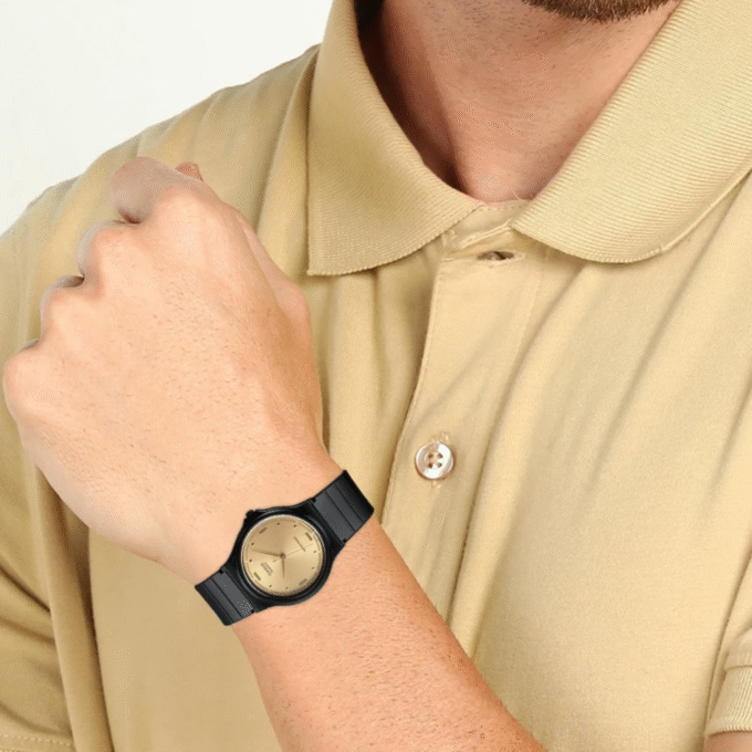 Montre CASIO Unisexe - Bracelet Noir En Résine -MQ-76-9ALDF - Boitier En Résine - Résistante à l'eau - 12 Mois De Garantie