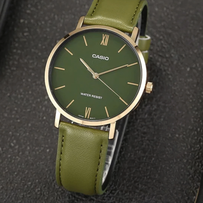 Montre CASIO Homme - MTP-VT01GL-3BUDF - Bracelet Vert En Cuir Véritable - Cadran Vert - 12 Mois De Garantie
