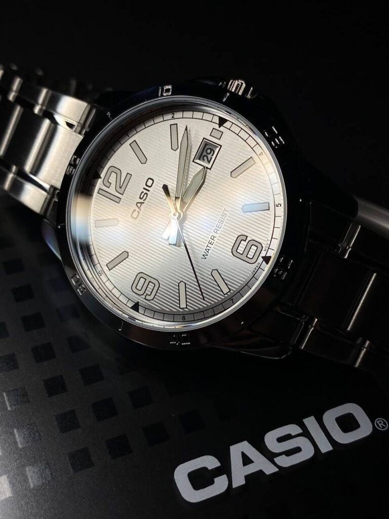 montre bracelet homme casio collection mtp v004d 7b2udf bracelet gris en acier inoxydable résistante à l'eau
