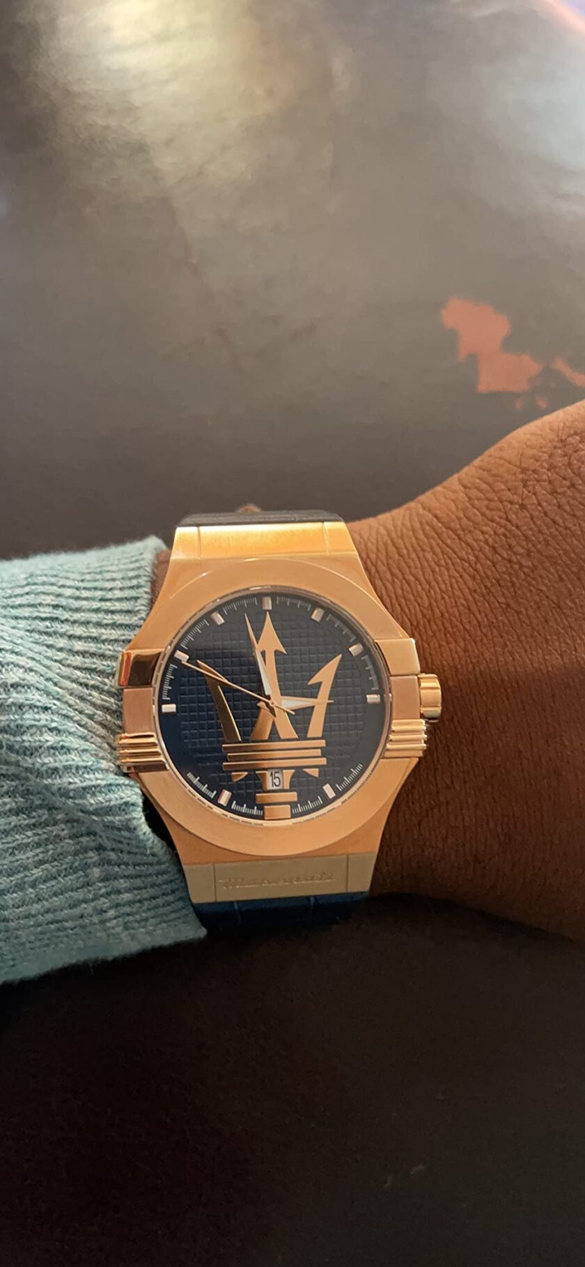 montre bracelet homme maserati montre potenza blue dial r8851108027 bracelet en cuir croco noir avec dateur