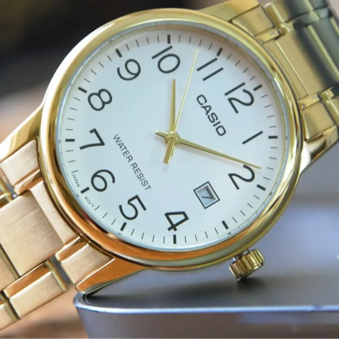 Montre-Bracelet Femme - Casio Collection LTP-V002G-7B2UDF - Bracelet Dorée En Acier Inoxydable