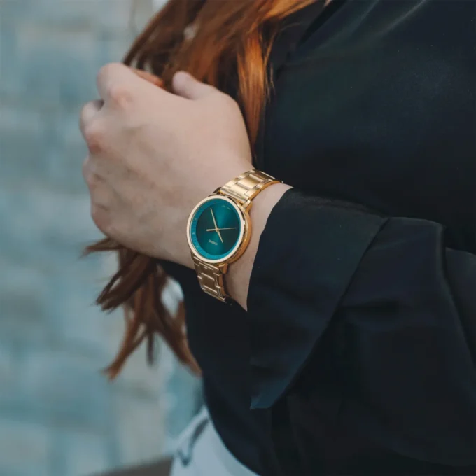 Montre-Bracelet Femme Casio Collection LTP-B115G-3EVDF - Bracelet Dorée En Acier Inoxydable - Résistante à l'Eau