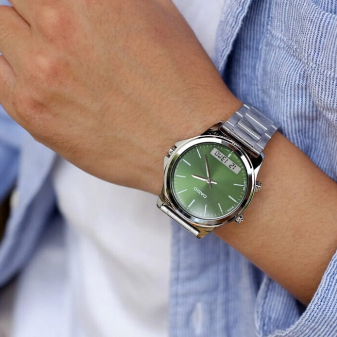 Montre-Bracelet Homme Casio Collection MTP-VC01D-3EUDF - Bracelet Gris En Acier Inoxydable- Résistante à L'Eau