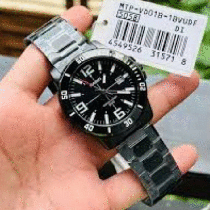 Montre Homme Casio Collection - MTP-VD01B-1BVUDF - Bracelet Noir En Acier Inoxydable - Résistance à l'eau 50 M